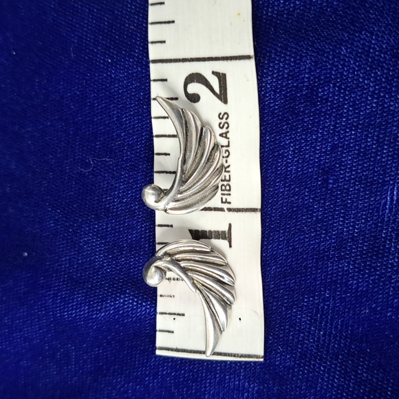 Sterling Silver Post Earrings 🪽 Wings - Picture 8 of 10